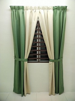 Tingkap 2 Panel